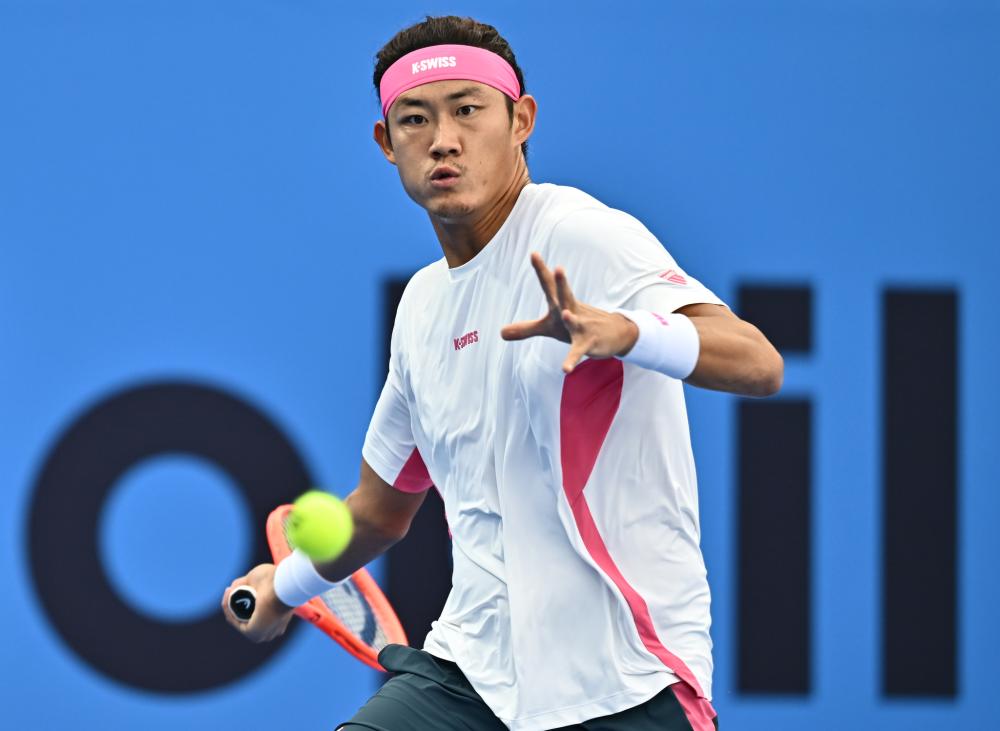 心系老东家，小罗社媒晒照祝贺弗拉门戈巴甲夺冠